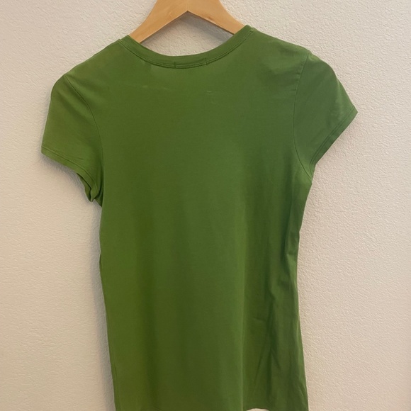 VINCE Capped Sleeve Tiny T-Shirt - Picture 2 of 6